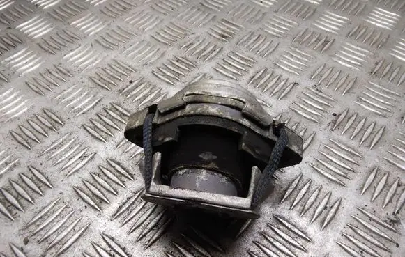 Volkswagen Phaeton Gearbox mount 3D0399151AF 3D0399152N 3D0399151AG