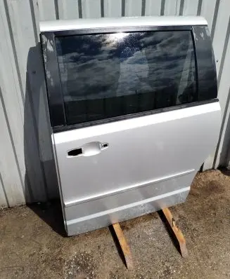 Chrysler Grand Voyager V Rear door