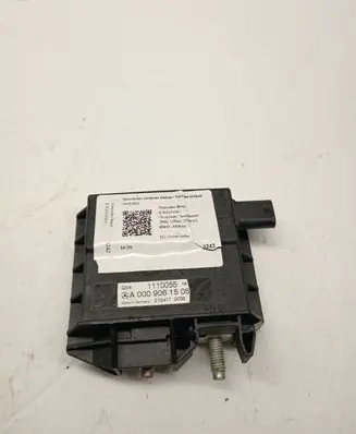 Mercedes-Benz E W213 Power management control unit A0009061505