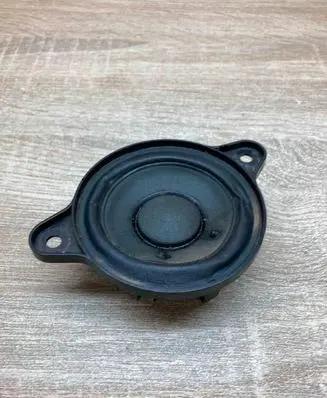 Mercedes-Benz E W211 Panel speaker A2118203002