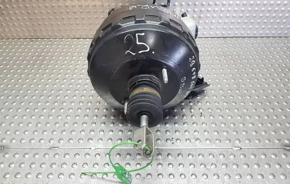 BMW 3 E90 E91 Brake booster S26370952 6785648