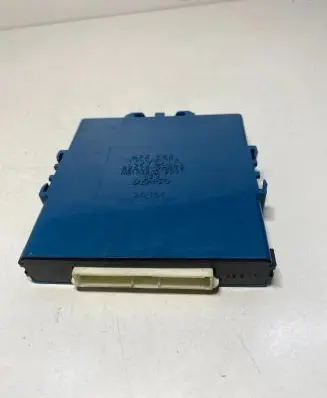 Toyota Corolla Verso AR10 Combustion control unit/module 896180F020 MB1238009021