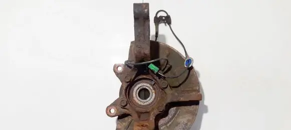 Suzuki Grand Vitara II Front wheel hub