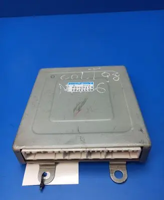 Mitsubishi Colt Engine control unit/module MD330704 E2T65680