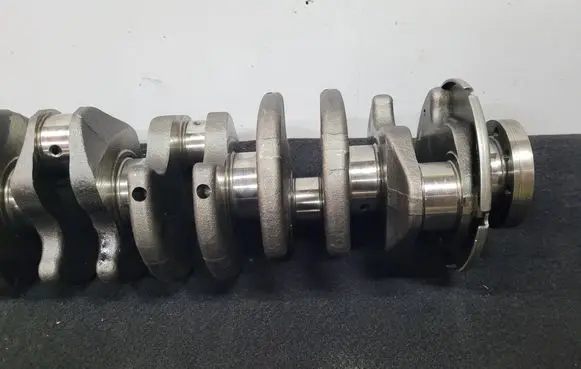 Volkswagen Transporter - Caravelle T4 Crankshaft F438FX 074CDE