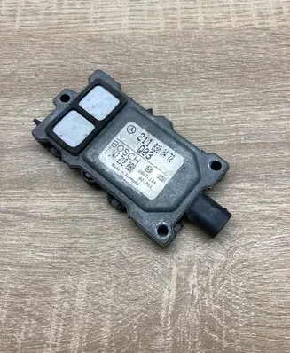 Mercedes-Benz E W211 Air quality sensor 2118300472 1147212080