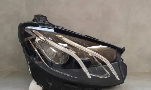 Mercedes-Benz E W213 Headlight/headlamp A2139067806