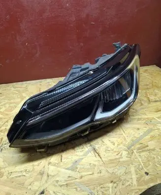 Volkswagen Golf VIII Headlight/headlamp 5H1941005
