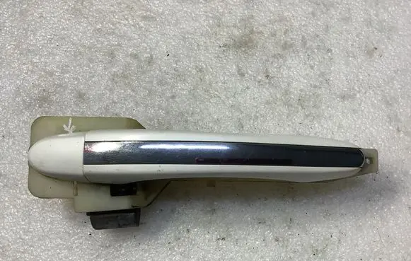 Hyundai Grandeur Rear door exterior handle