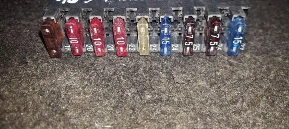 Mercedes-Benz C W202 Fuse box set 0025450601 18084000000