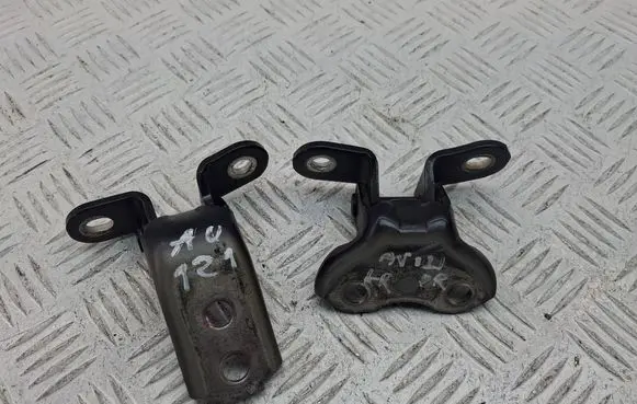 Front door hinge set