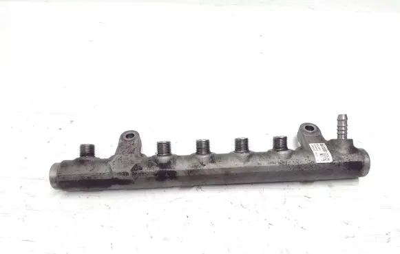 Volkswagen PASSAT CC Fuel main line pipe 03L089C 0026649