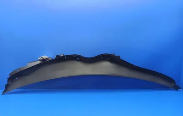 Mercedes-Benz C W203 Wiper trim 2038301713