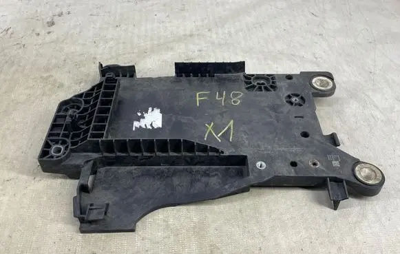 BMW X1 F48 F49 Battery tray 7641798