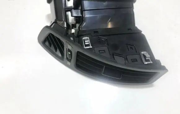 KIA Ceed Dash center air vent grill 974801h000 97480-1h000