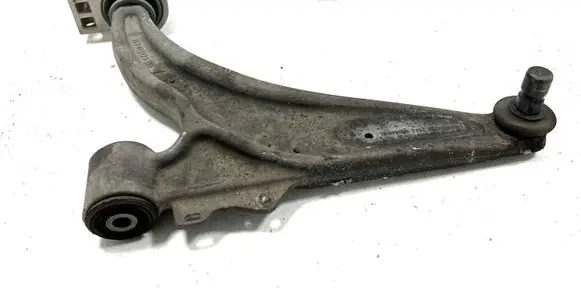 Front lower control arm/wishbone