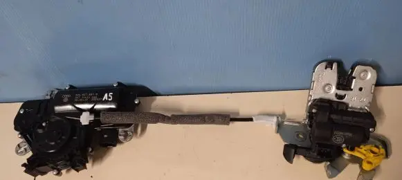 Audi A5 Tailgate/trunk/boot lift motor 3V5827887B 4M0827506D
