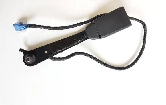 Honda CR-V Front seatbelt buckle 6201778A