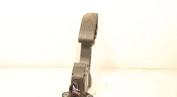 Toyota Aygo AB40 Accelerator throttle pedal 78110-0H040