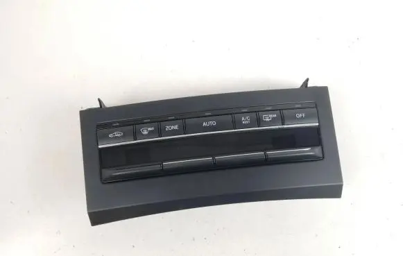 Mercedes-Benz E C207 W207 Climate control unit A2129004400 A2128301285 5HB00935542