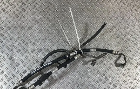 Mercedes-Benz C W204 Power steering hose/pipe/line 3082DB20