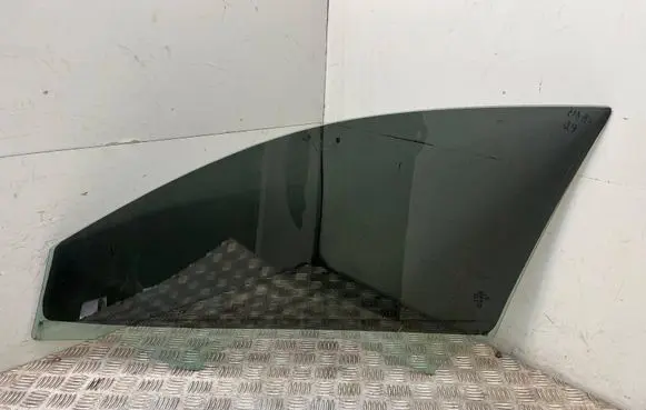 Audi A3 8Y Front door window glass four-door 8Y0845202A