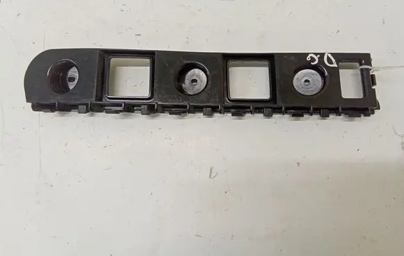 MG ZS Rear bumper mounting bracket 10562367R