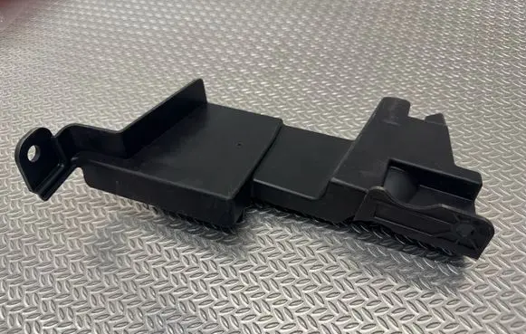 Honda CR-V Intercooler air guide/duct channel 71104TMAH000