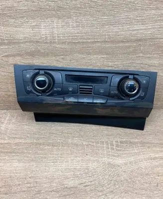Audi A5 8T 8F Climate control unit 8T2820043AF