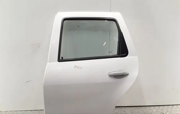 Dacia Duster Rear door 