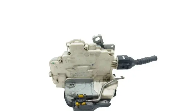 Audi A6 S6 C6 4F Front door lock 4F0839016