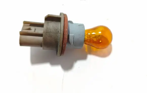 Chrysler 300 - 300C Rear tail light bulb 05288918AA