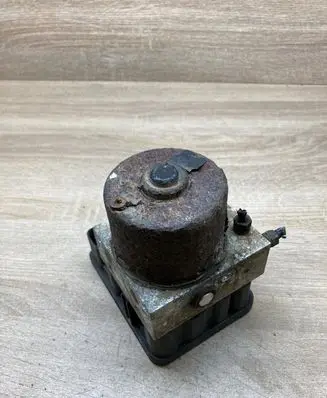 Renault Vel Satis ABS Pump 10096014203