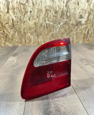 Mercedes-Benz E W211 Tailgate rear/tail lights A2118201464 379504 RWLS211