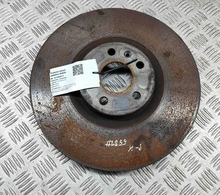 Volvo XC40 Front brake disc 32300811
