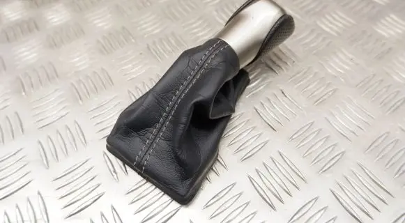 Lexus RX 450H Gear lever shifter trim leather/knob 3350448120