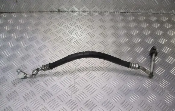 Subaru Legacy Air conditioning (A/C) pipe/hose