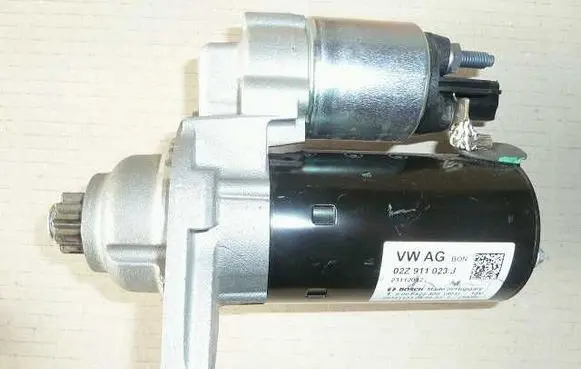 Volkswagen Golf IV Starter motor 0001122400