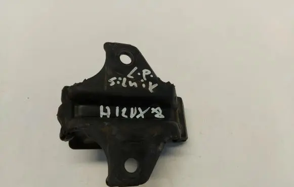 Toyota Hilux (AN120, AN130) Engine mounting bracket 12361-0L020