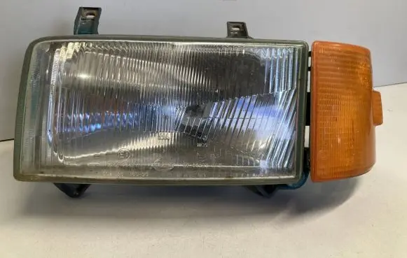 Volkswagen Transporter - Caravelle T4 Headlight/headlamp