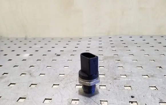 BMW 3 E90 E91 Sensor 0281002988