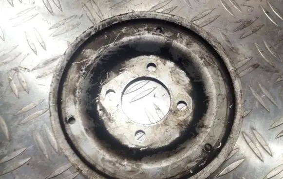 Crankshaft pulley