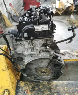 Mini Cooper Countryman R60 Engine N47C16A 70499083