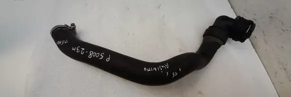 Engine coolant pipe/hose