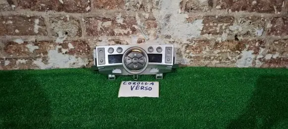 Toyota Corolla Verso AR10 Other switches/knobs/shifts