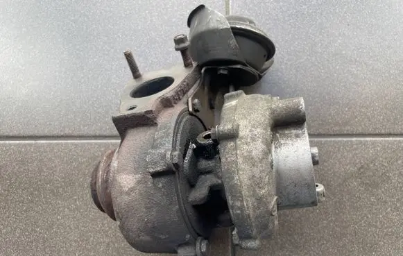 Peugeot Expert Turbo 9661306080