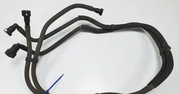 Volvo C70 Fuel line pipe 30681735