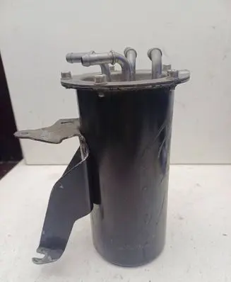 Audi A3 S3 8P Fuel filter housing 