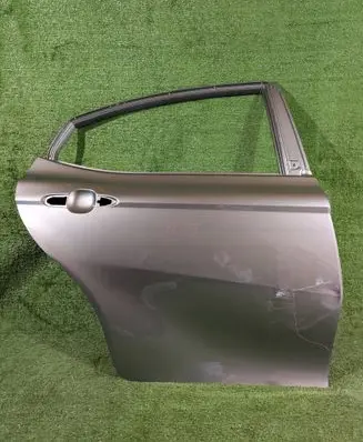 Toyota Camry IX XV80 Rear door 