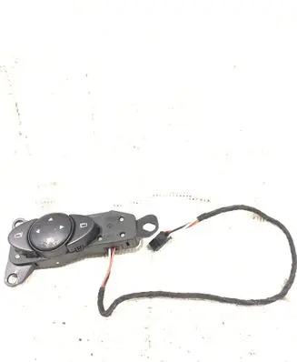Mercedes-Benz E W211 Wing mirror switch 2118202110